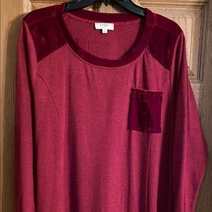 Umgee Tunic Long Top with Velvet accents Perfect for holidays